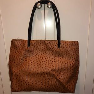 Tan shoulder bag